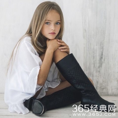 克里斯汀娜·皮曼诺娃Kristina Pimenova个人资料家庭背景生活写真照片