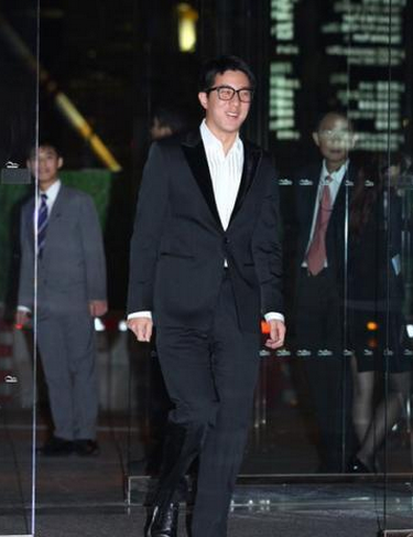 房祖名相亲吗？成龙为儿子房祖名安排相亲会吗？