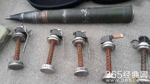 的哥捡到子弹炮弹