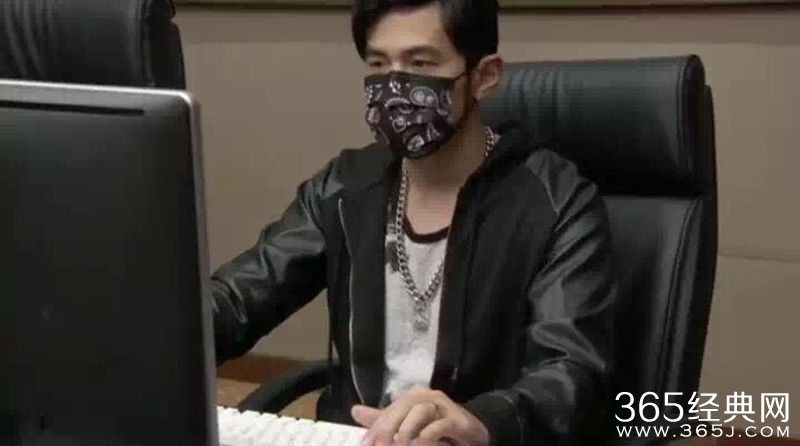 周杰伦英雄联盟主题曲叫什么