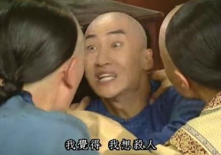 经典哥：准备看明天阅兵的漂亮女兵！2015.09.02