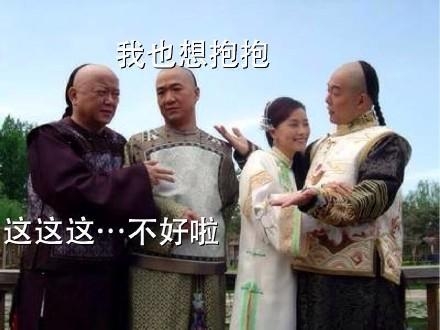 经典哥：准备看明天阅兵的漂亮女兵！2015.09.02