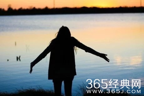 早安心语：最简单的爱自己，就是好好吃饭。2015.09.06