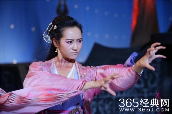 霓漫天最后吸走了花千骨的洪荒之力了吗？霓漫天吸走后果是什么？