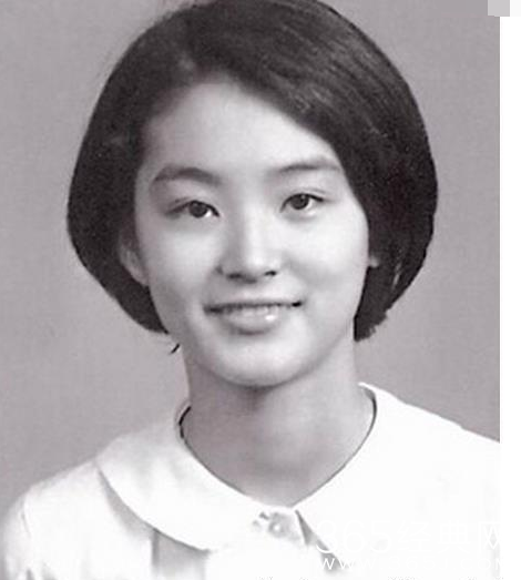 林青霞的初恋是谁？林青霞的初恋男友勾峰家庭背景大起底