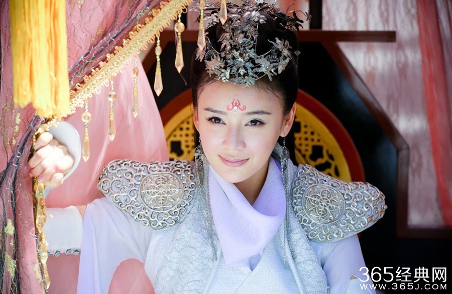 袁姗姗滚出娱乐圈是怎么回事