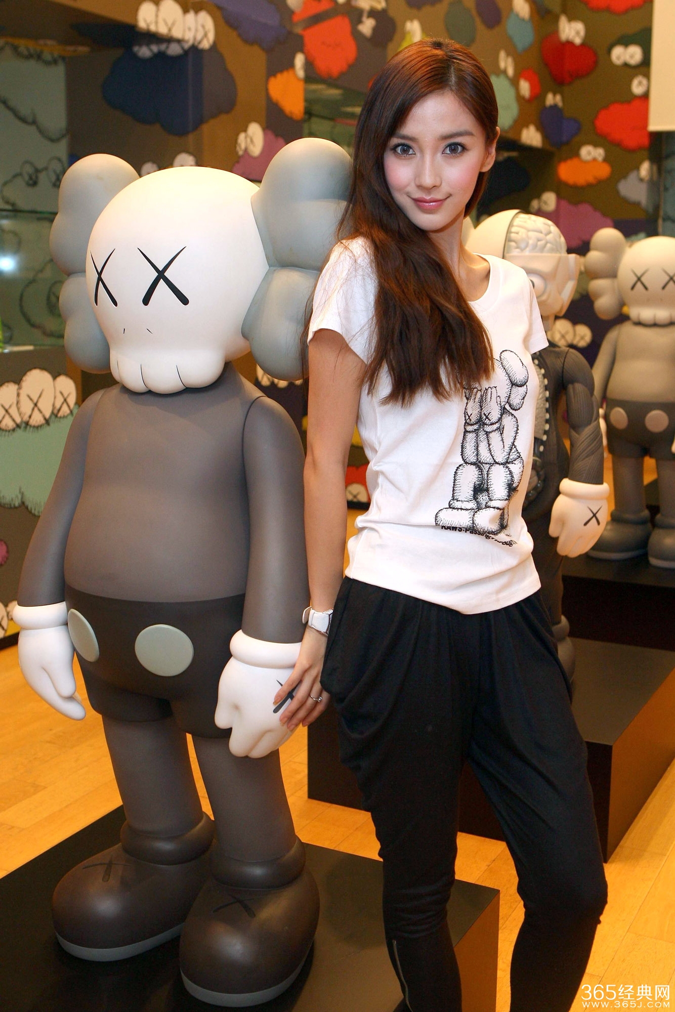 黄晓明baby婚礼撞档跑男3吗