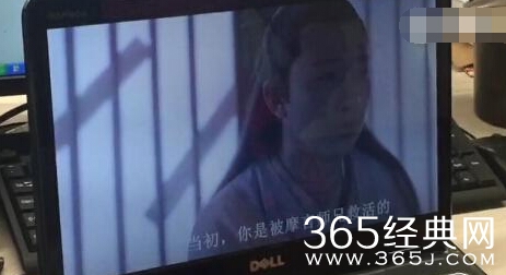 花千骨结局摩严为什么救小骨 摩严以灵还灵救小骨片段