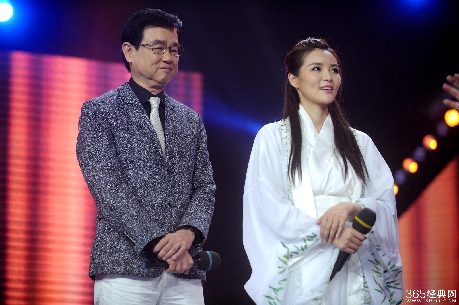 《我不是明星》盛君和黄百鸣是什么关系？盛君个人家庭背景大起底