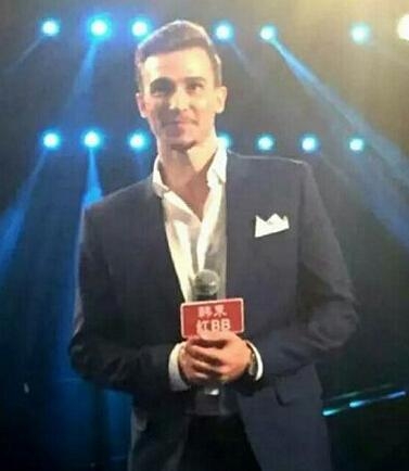 非诚勿扰灯王高睿个人资料家境 高睿微博生活照组图