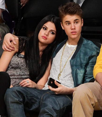 比伯与赛琳娜分手后有女朋友吗？称心还未“愈合”