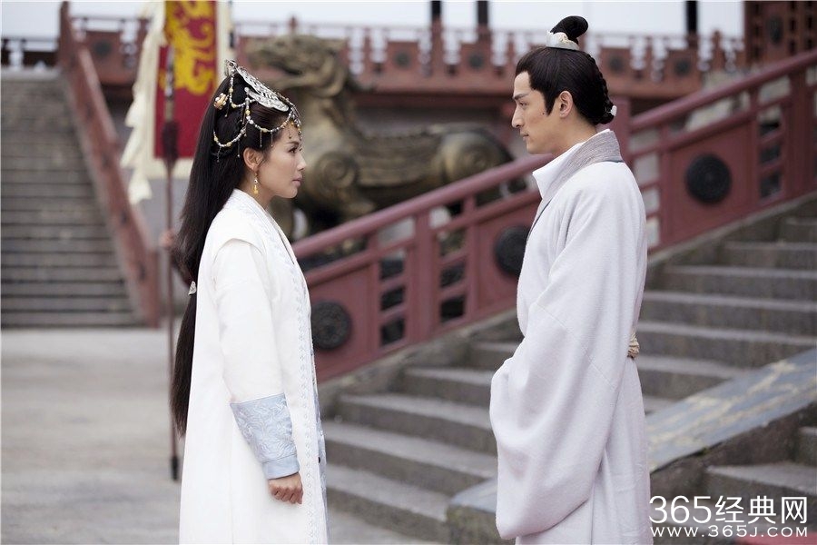 琅琊榜霓凰郡主喜欢谁