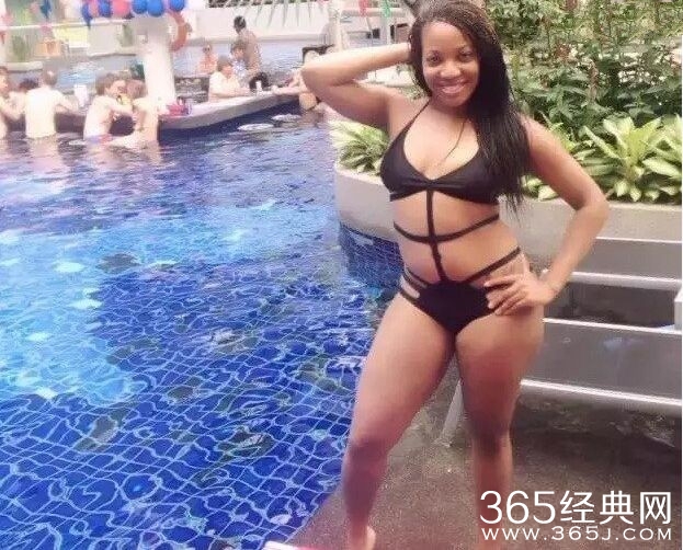 中国比基尼走红 圆万千少女的比基尼梦