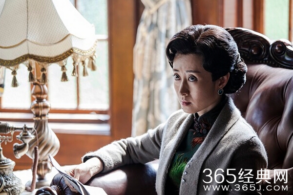 伪装者明镜真实身份是什么