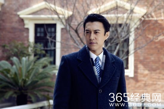 伪装者明楼靳东主演的电视剧有哪些 靳东老婆李佳个人资料