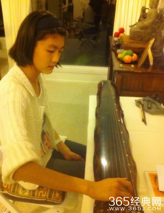 张子健14岁女儿名字近照曝光 张子健老婆是谁受关注