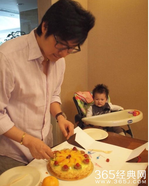 《爸爸1》王诗龄童年照片曝光 网友调侃父女一起胖