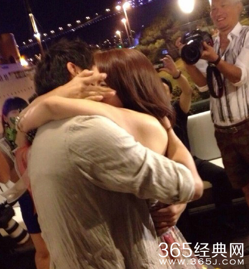 伊能静自曝红灯区卖唱 伊能静不雅床照曝光