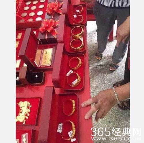 经典哥：人活着就是为了钱！2015.09.21