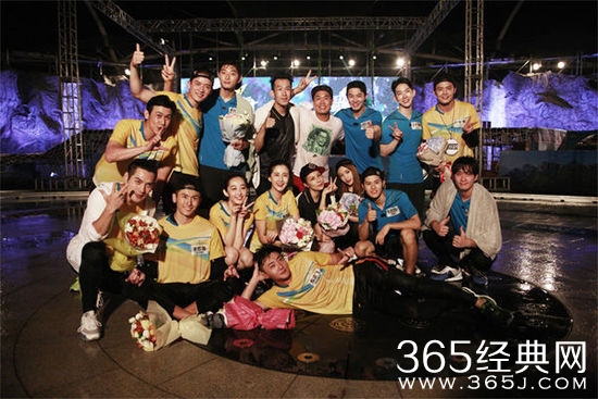 郭京飞游戏黑洞由来 中韩梦之队第一期第20150919期郭京飞游戏黑洞揭秘