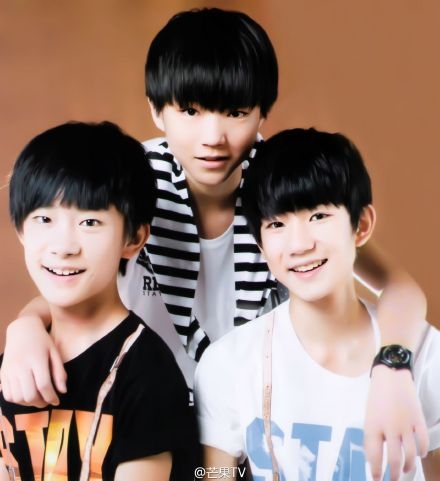 tfboys2015湖南中秋晚会录制现场照片视频 何炅谢娜为王俊凯庆生