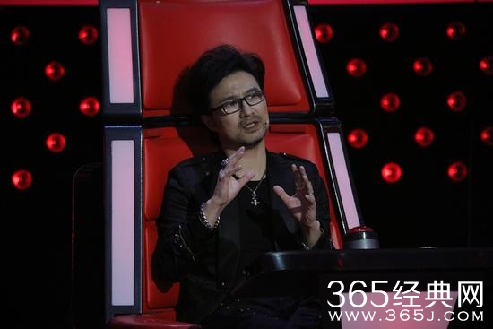 汪峰遭恶搞退出好声音是真的吗？汪峰为什么要退出好声音？