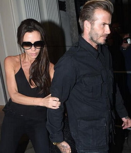 维多利亚裤裆湿透是怎么回事？维多利亚裤裆湿透照曝光