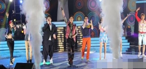 好声音4中秋晚会录制现场图曝光 好声音4中秋晚会具体什么时候播出？