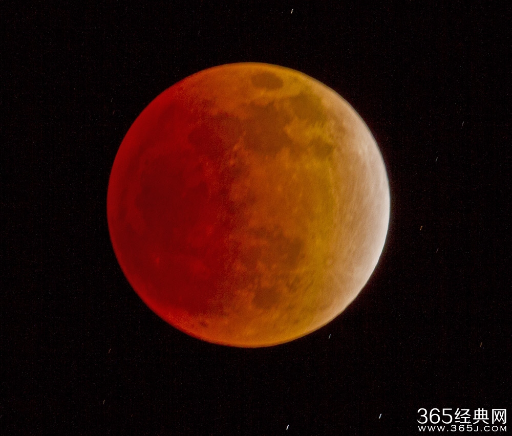 超级红月亮是怎么形成的 今年中秋惊现超级红月全月食