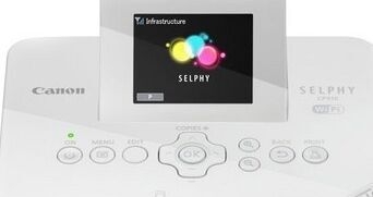 《港囧》杨伊给徐来拍照的相机是什么牌子