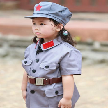 娜娜逆袭指的是谁？霓娜谢娜欧阳娜娜逆袭究竟指的是谁？