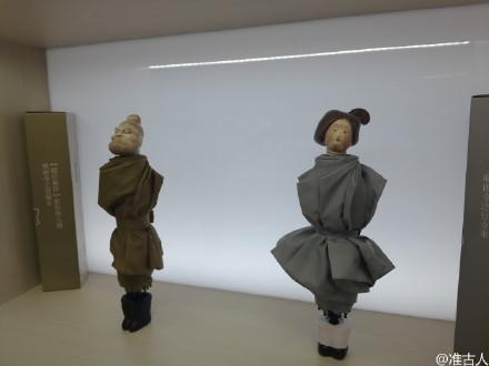 新闻哥：论自拍杆的正确使用方法！2015.09.29