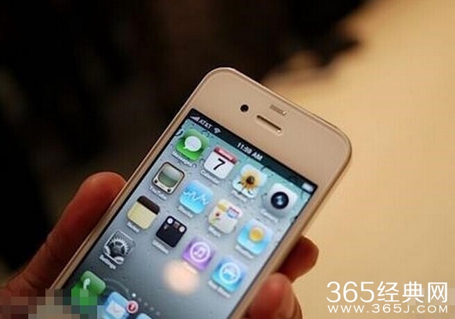 姥姥带孩子偷手机 其身不正教坏孙子令人痛心