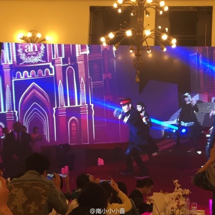 黄晓明模仿权志龙跳《fantastic baby》为爱妻送惊喜在线观看