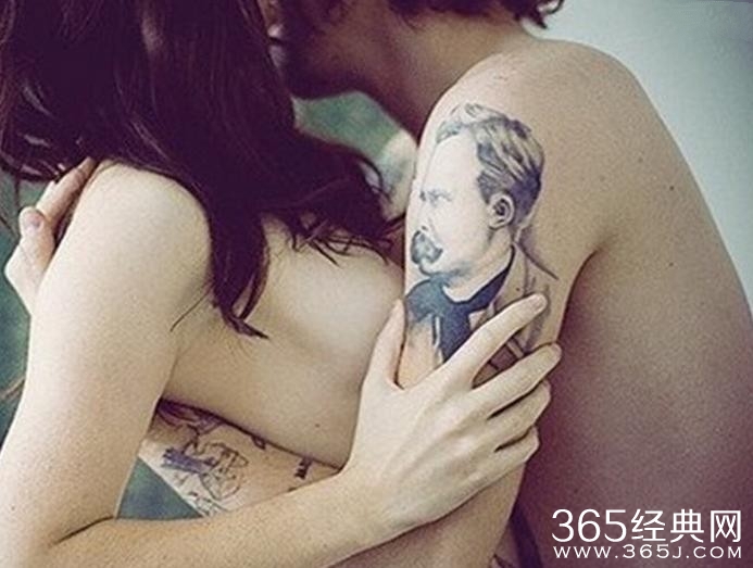 女友与胞胎哥哥上床 医院无法确认是谁的孩子