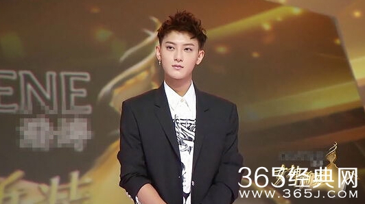 黄子韬新歌舍不得什么时候发布 黄子韬舍不得mp3试听下载歌词