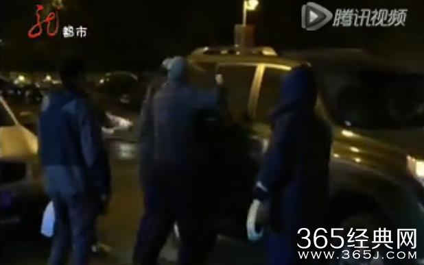 新闻哥：自己作死别连累别人！2015.10.13