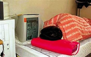 新闻哥：做好事为什么这么难？2015.10.14