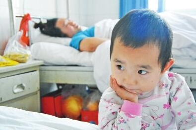 王会仙微信捐款地址及联系电话 出车祸三岁女儿独自照料