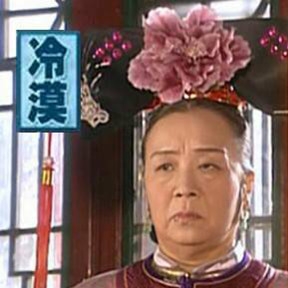 新闻哥：开房没钱就抢劫！2015.10.16