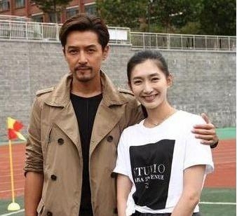 胡歌前女友发文 揭其分手原因