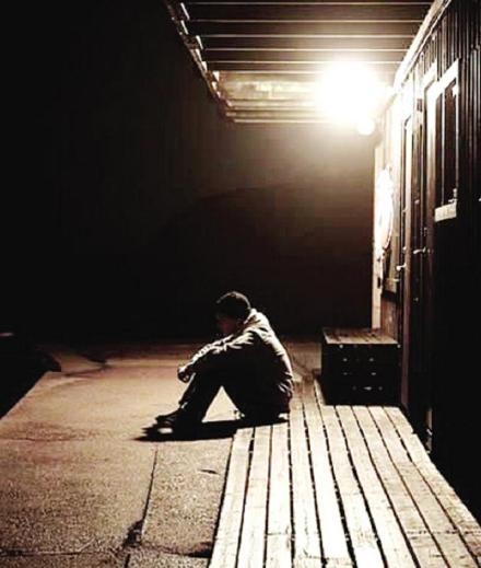 早安心语：亲吻你，趁青春年少。2015.10.16