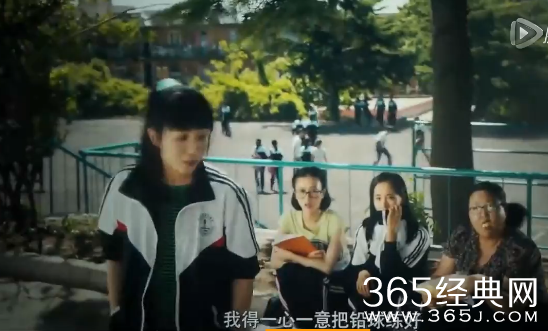 电影夏洛特烦恼穿帮镜头大全