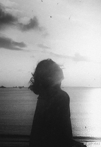 早安心语：最愚蠢莫过于手贱去看影响情绪的东西。2015.10.19