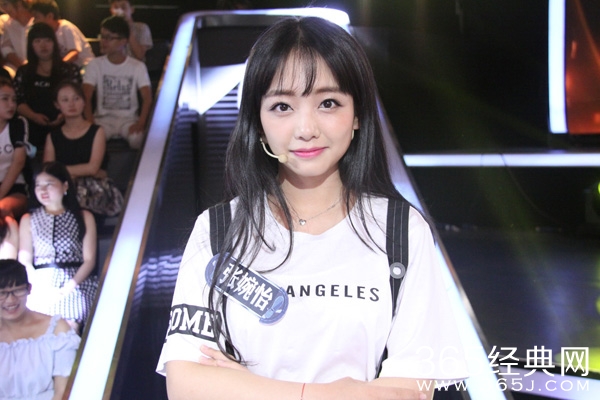 一站到底张婉怡微博清纯私房照 挑战彭雪茹失败