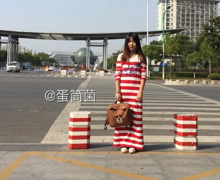 新闻哥：大尺度裸体性教育！2015.10.21