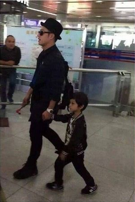 潘玮柏有儿子了？潘玮柏儿子叫什么？