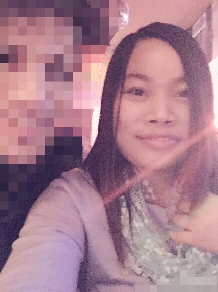 凤姐的男朋友是谁 凤姐晒与帅哥自拍照