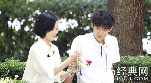 一年级佟梦实个人资料照片微博QQ 佟梦实公主抱袁姗姗