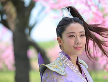 蜀山战纪山中人是谁